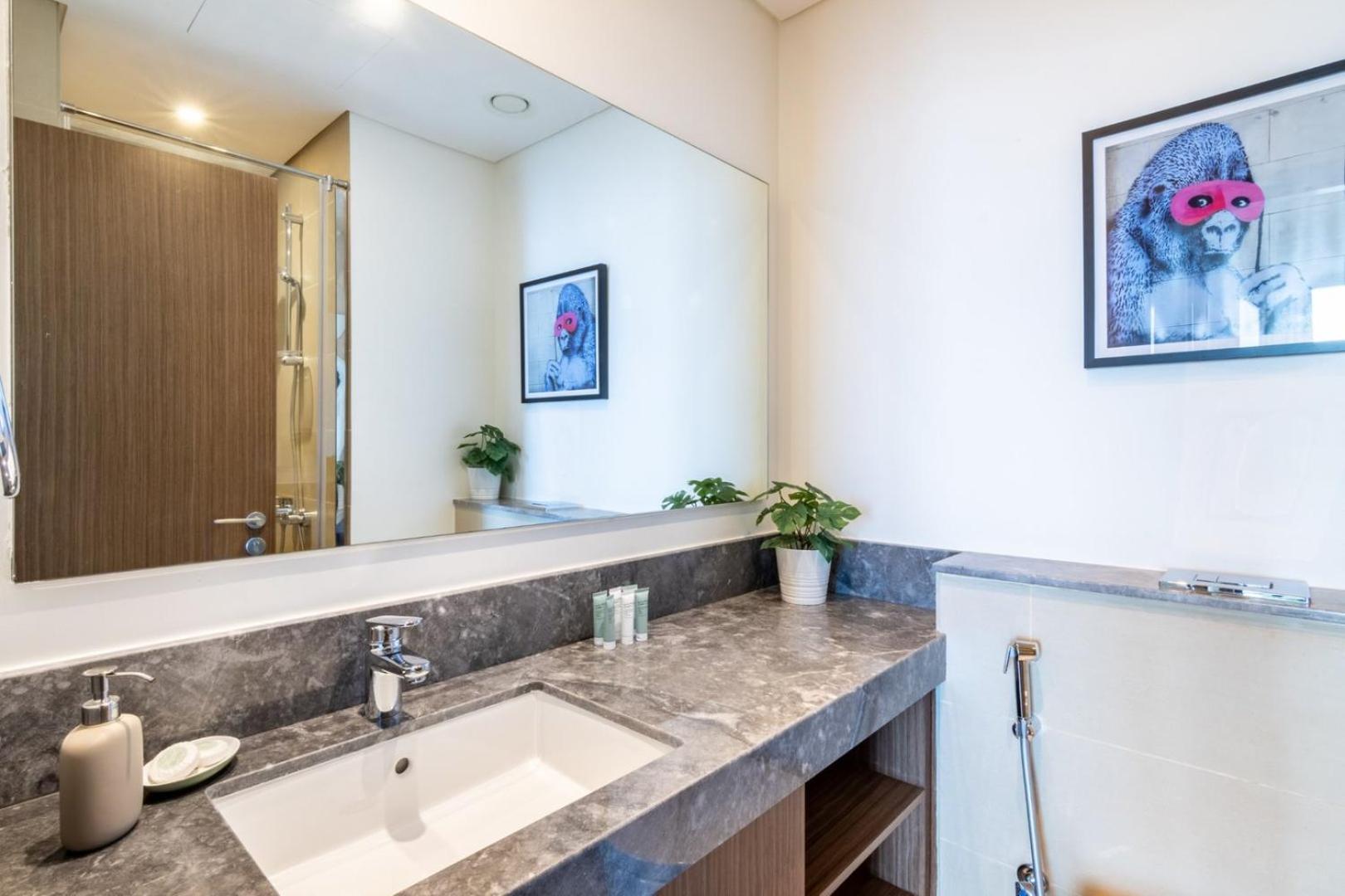 Apartment Guestready - Skyline Splendor With Ain View