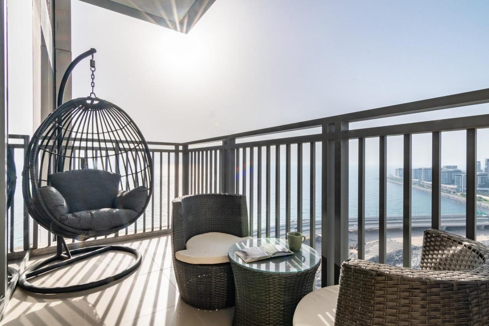 Guestready - Skyline Splendor With Ain View